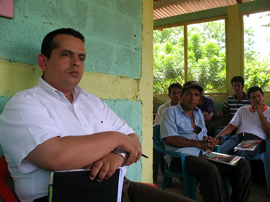 Visita de campo con productores de miel